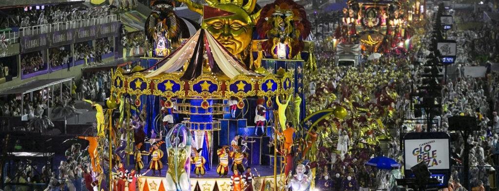 Comparse at the Sambadrome, Carnival in Rio de Janeiro
